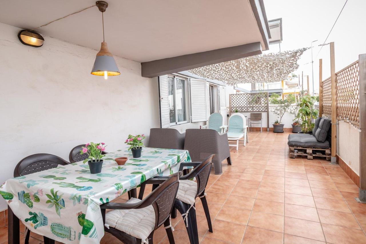Super Apartamento A Un Paso Del Mar Oliva Buitenkant foto